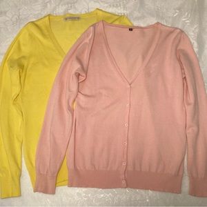 hi :) i am selling this really cute cardigan bundle